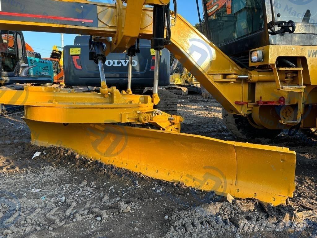 CAT 140H Väghyvlar