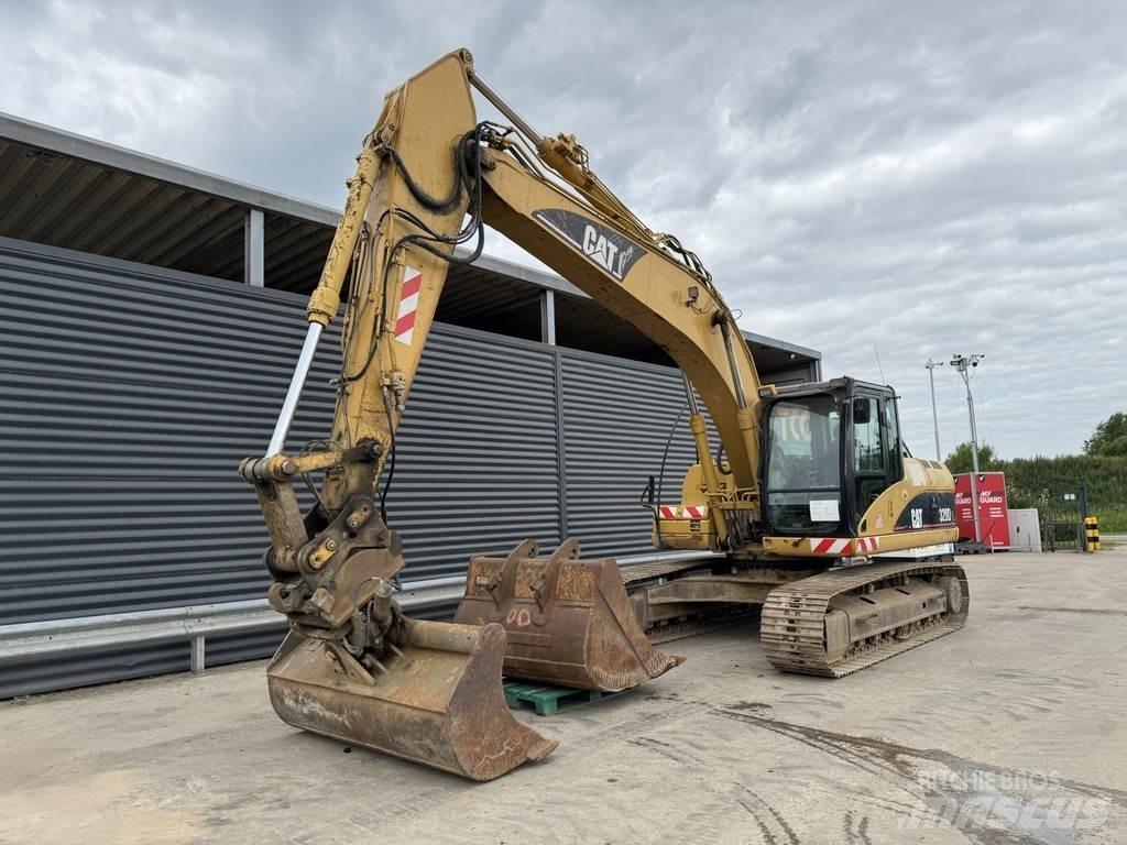 CAT 320 DL Bandgrävare