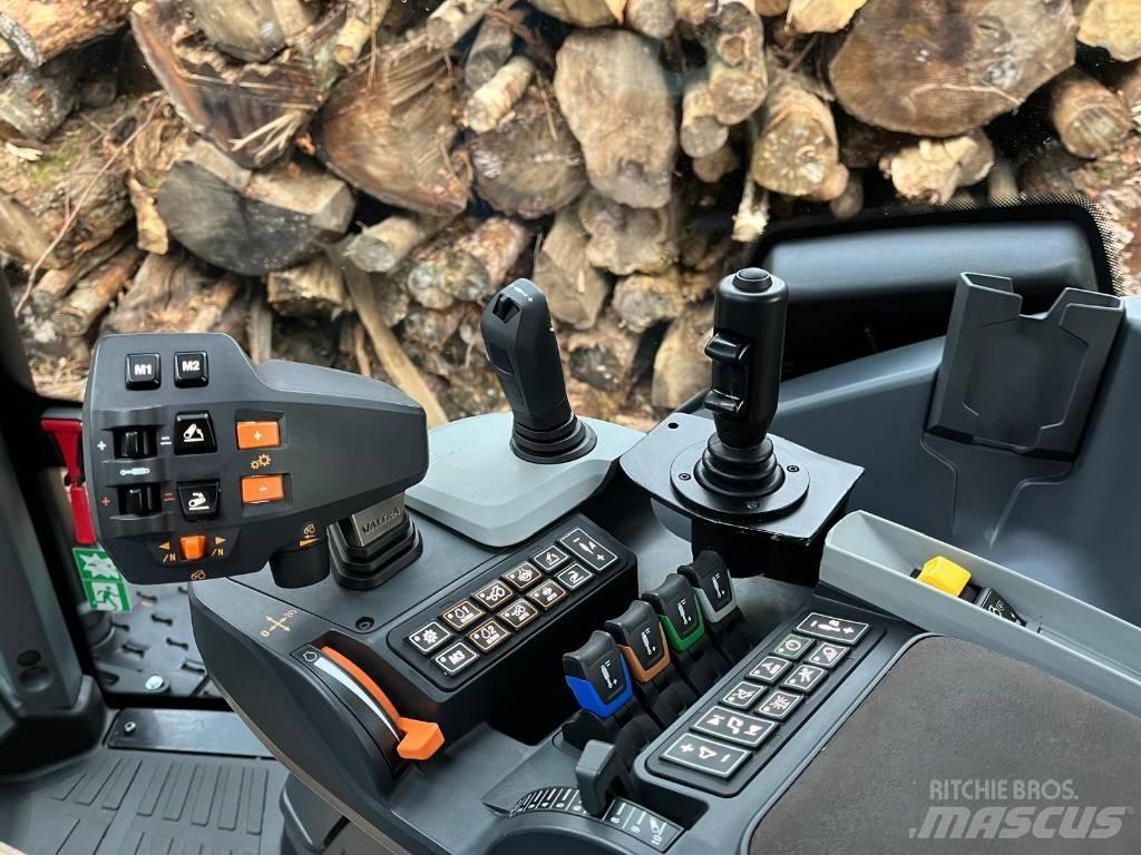 Valtra T 255 Versu Traktorer