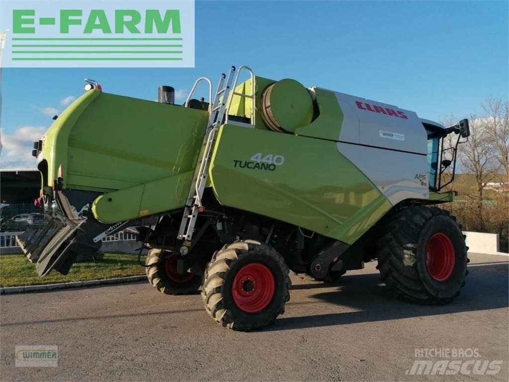 CLAAS tucano 440 Skördetröskor
