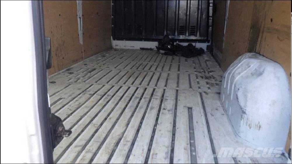 Renault MASTER 3 Lätta lastbilar