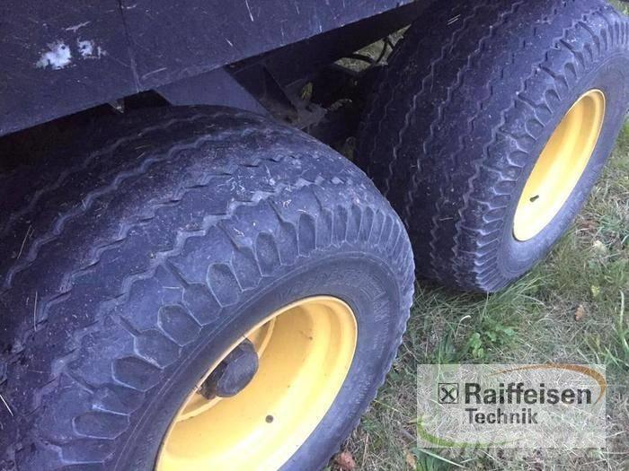 New Holland BB 960 Fyrkantspressar