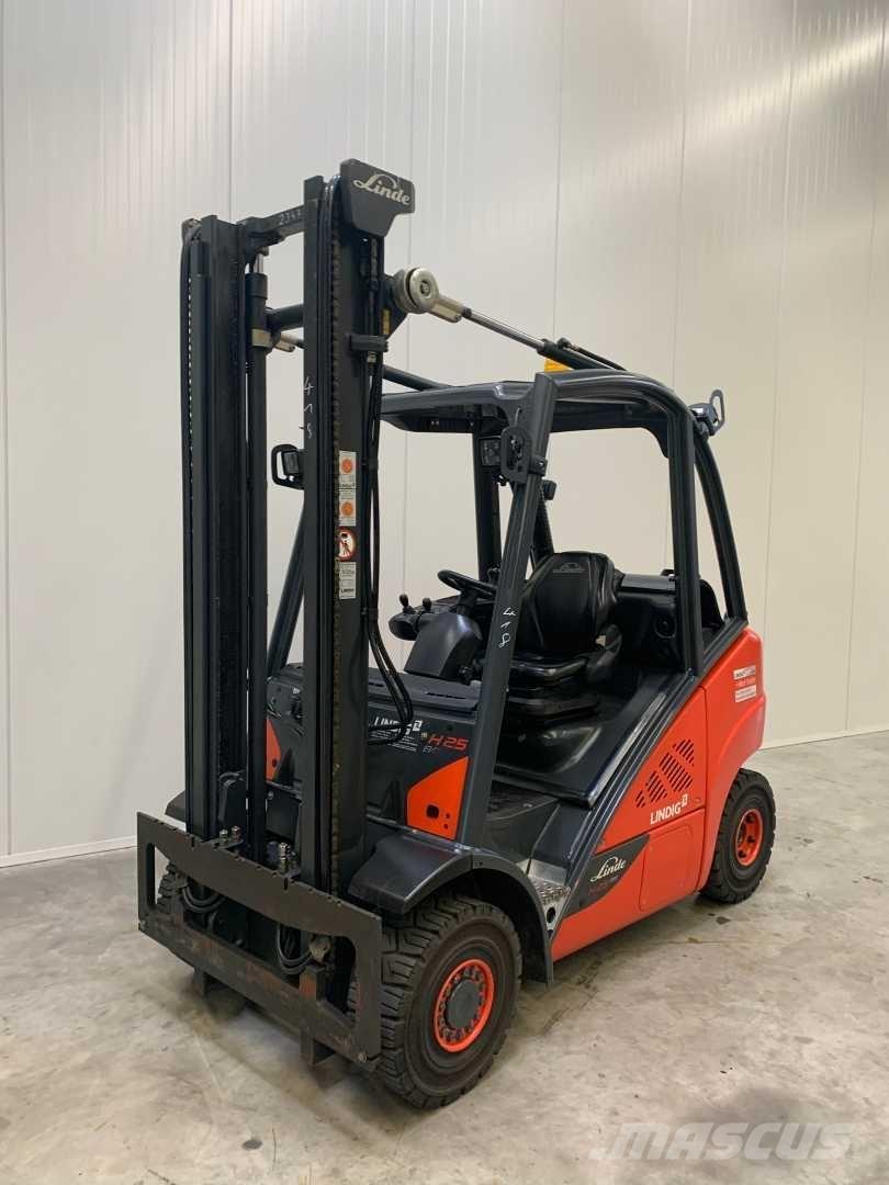 Linde H25T Gasolmotviktstruckar