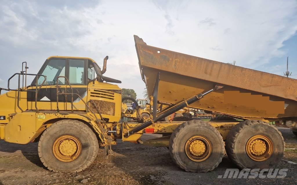 CAT 730 Midjestyrd dumper
