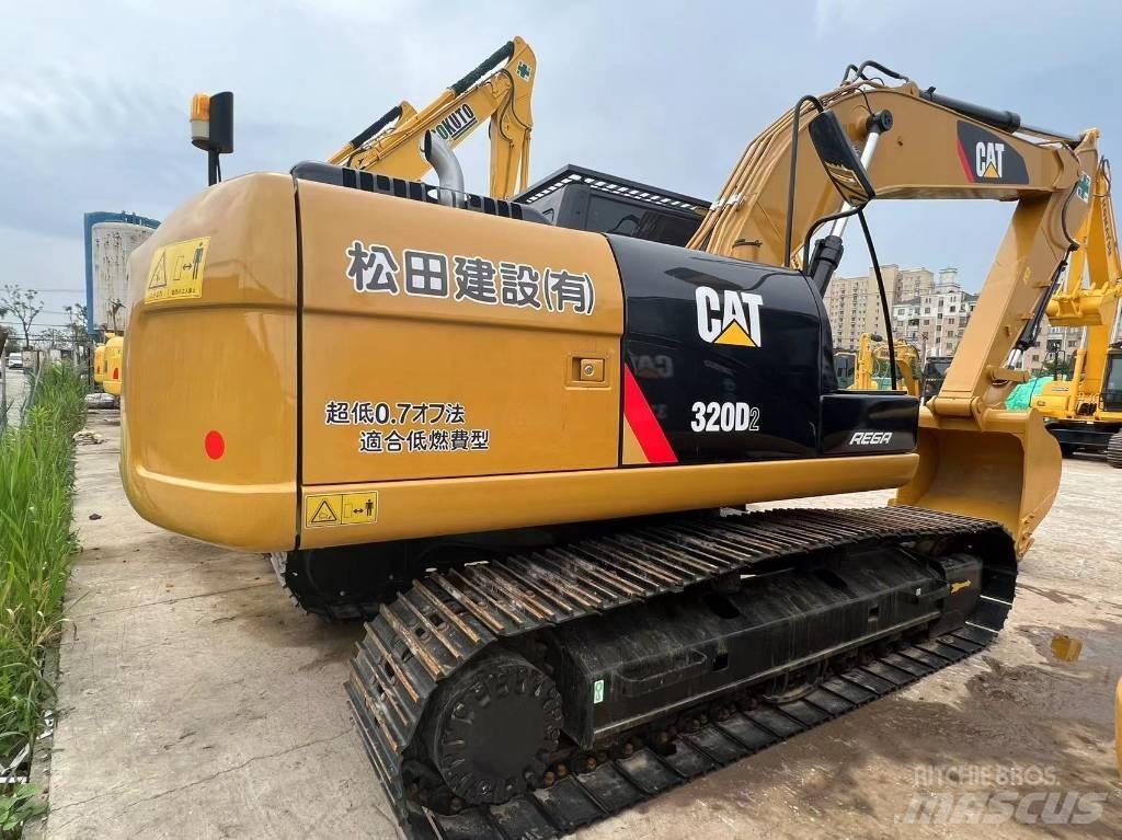 CAT 320 D Bandgrävare