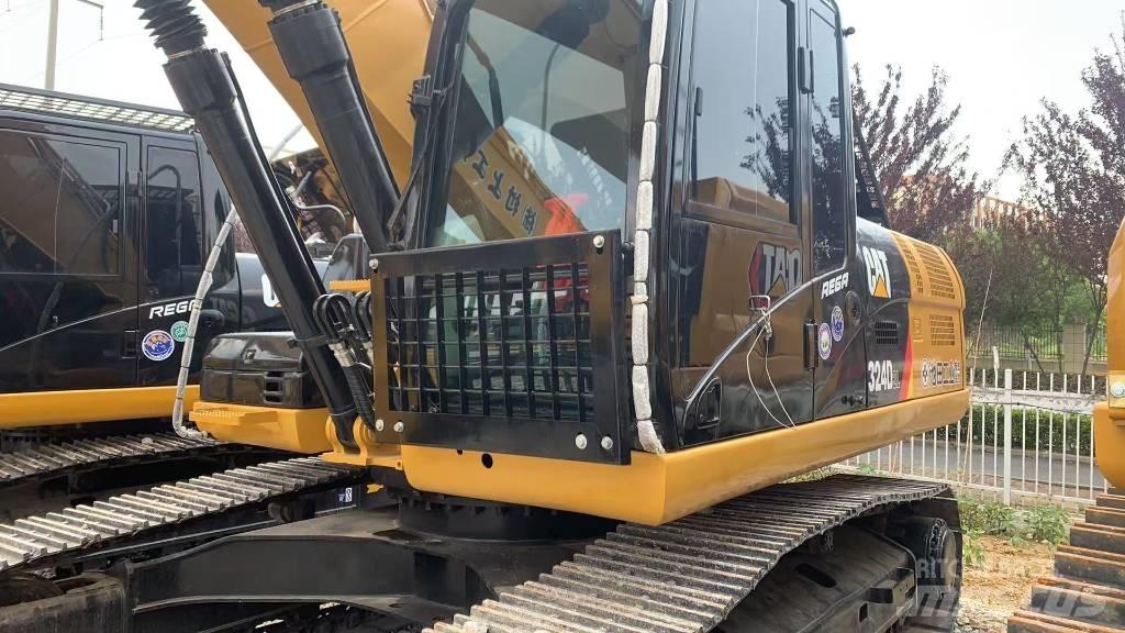 CAT 324 D Bandgrävare