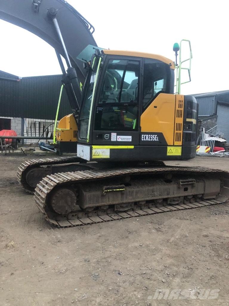 Volvo ECR 235 E Bandgrävare