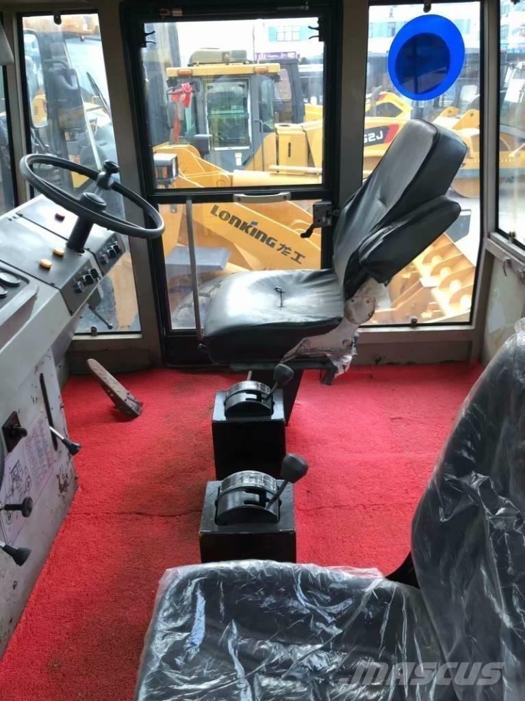 XCMG XP301 Pneumatiska Hjulvältar