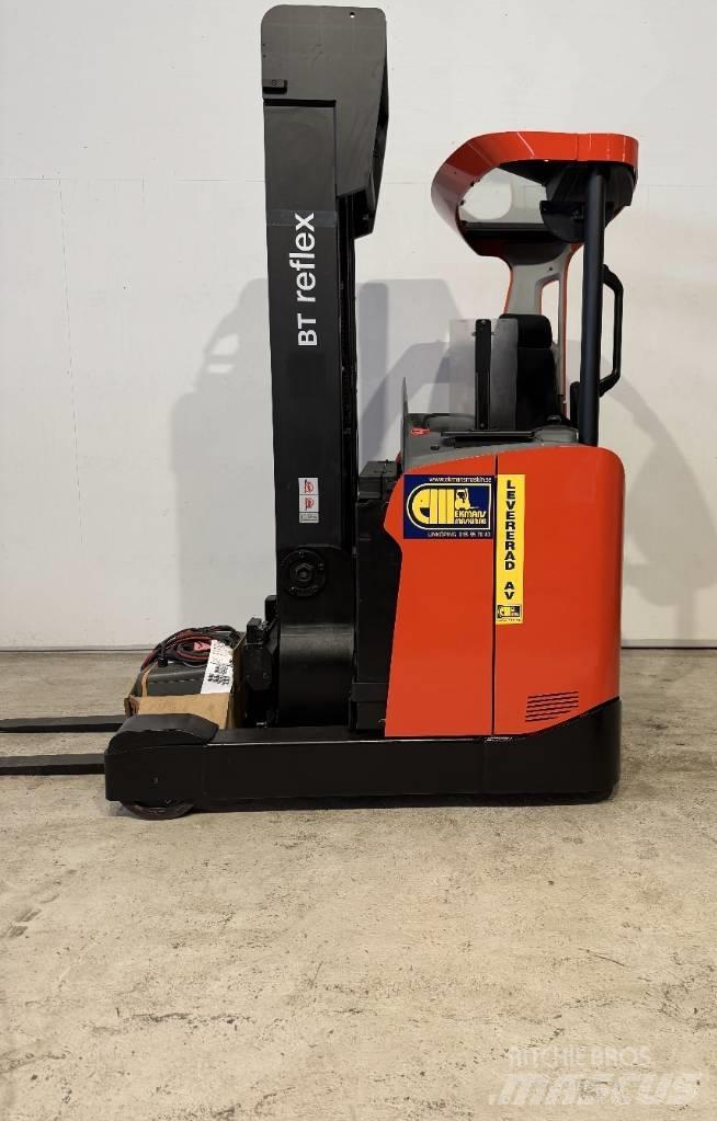 BT truck RRE140H Skjutstativtruck