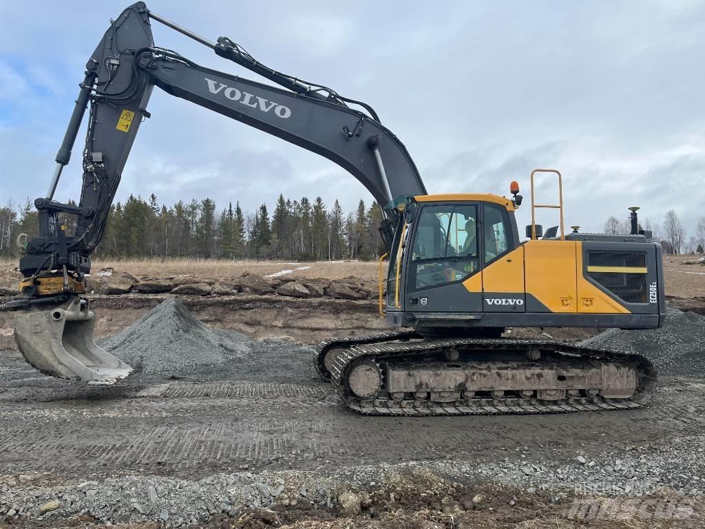 Volvo EC 250 EL Bandgrävare