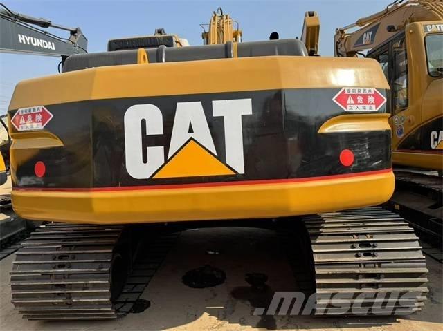 CAT 320 B L Bandgrävare