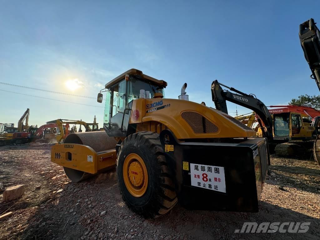 XCMG XS 263 J Envalsvältar