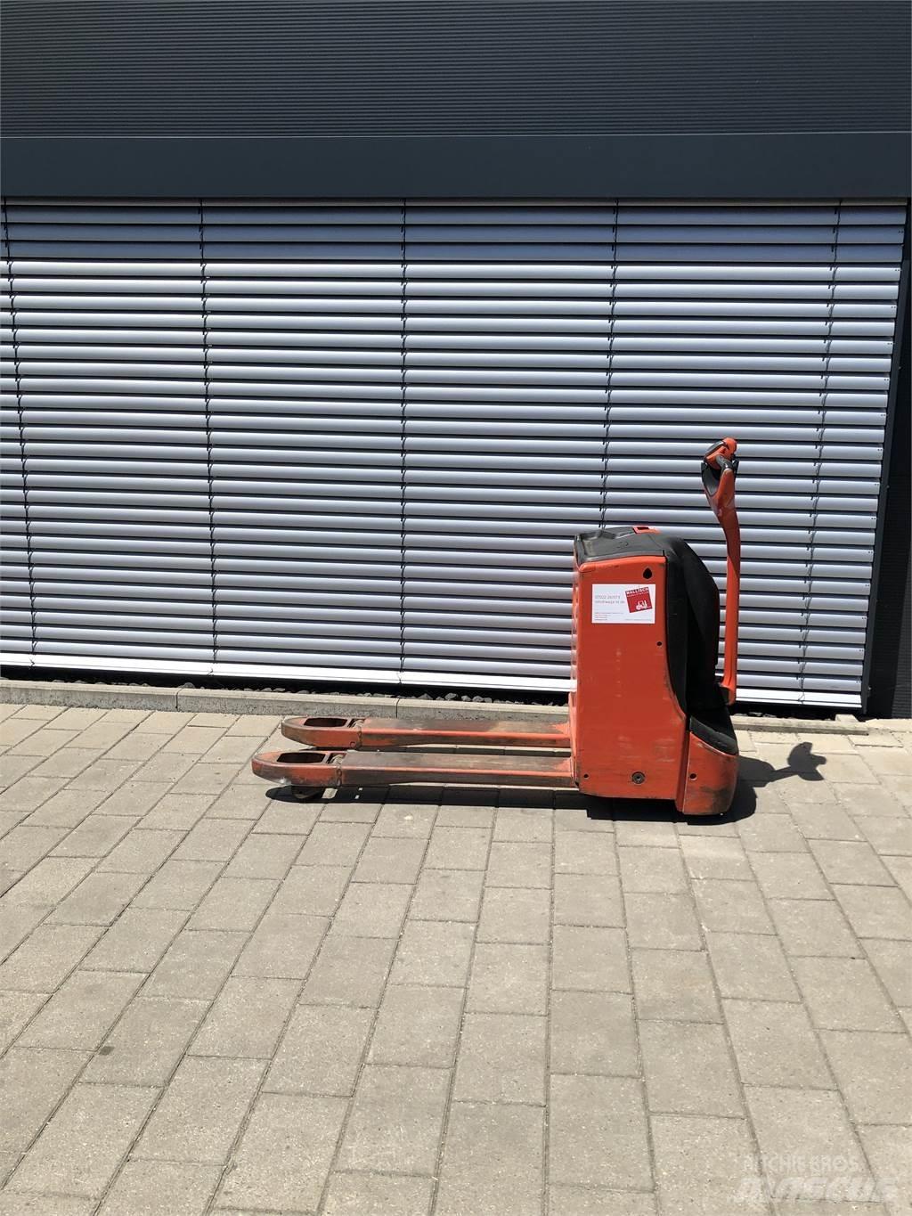 Linde T16 Låglyftare utan plattform