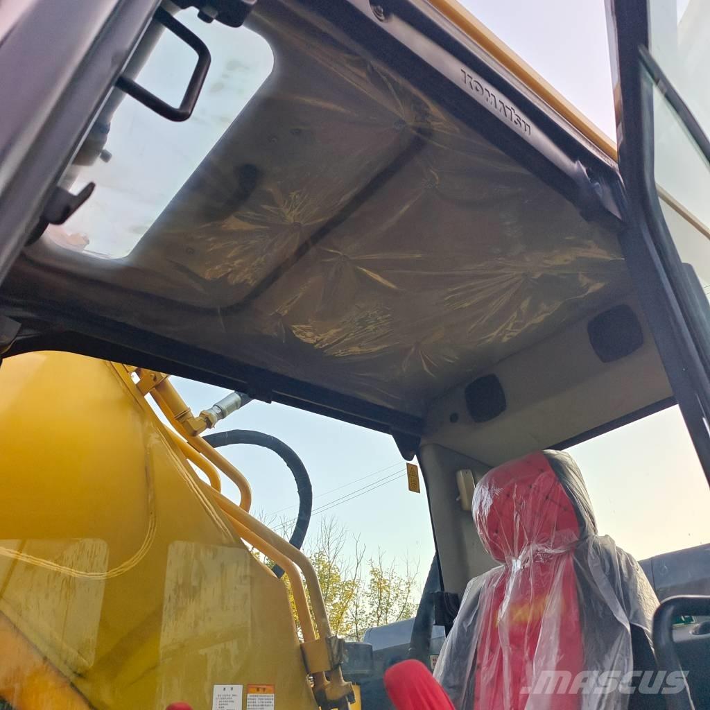 Komatsu PC 450 Bandgrävare