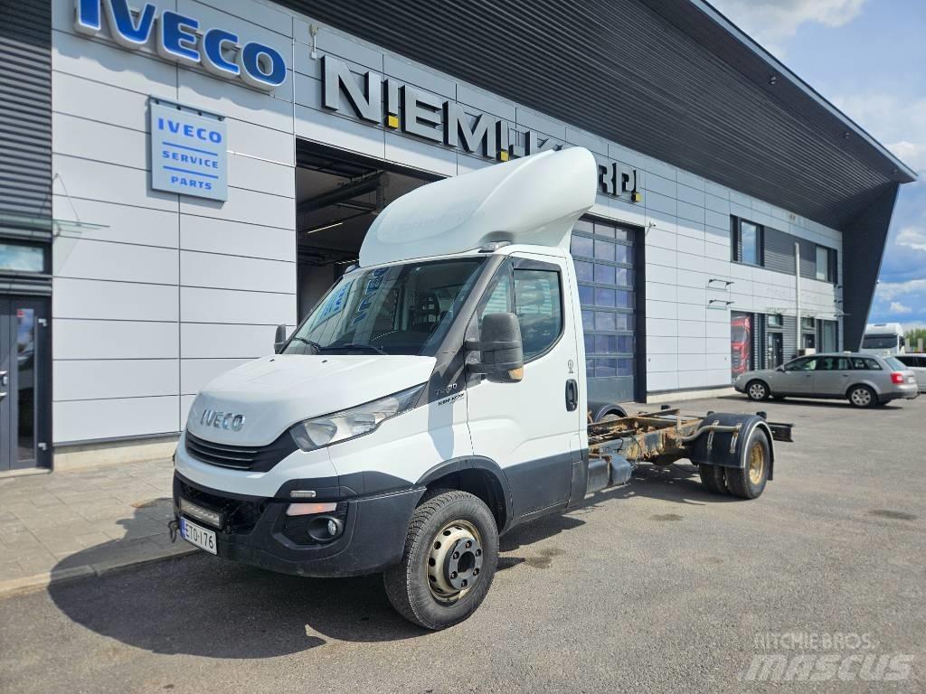 Iveco Daily 70C17 Lätta lastbilar