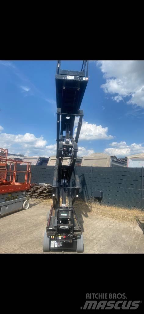 SkyJack SJ III 3226 Saxliftar