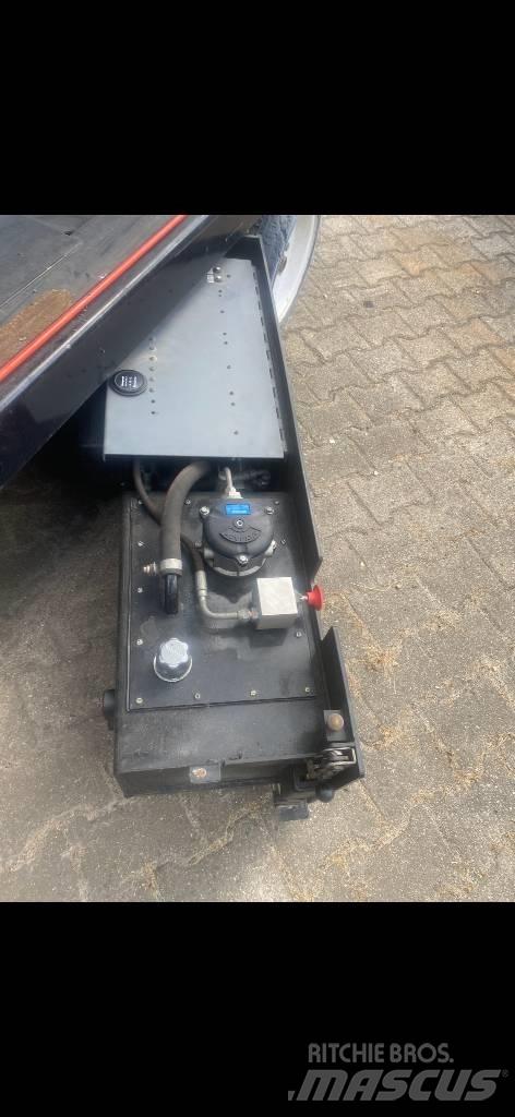 SkyJack SJ III 3226 Saxliftar