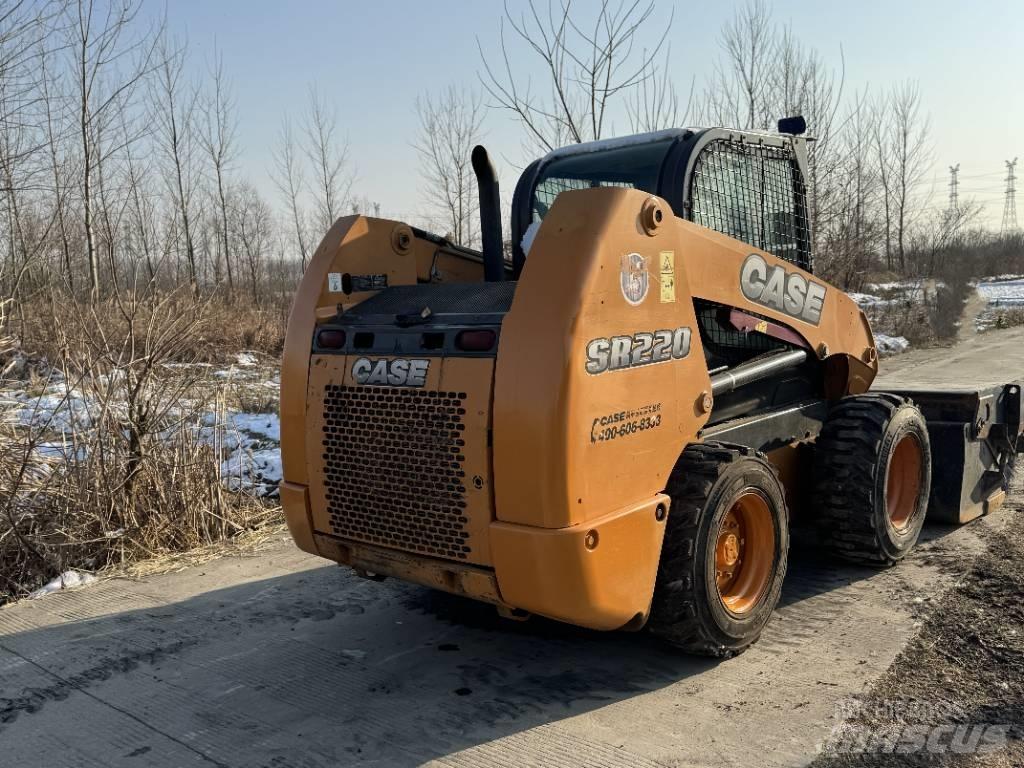 CASE SR220 Kompaktlastare