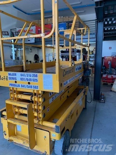 Haulotte Compact 12 Saxliftar