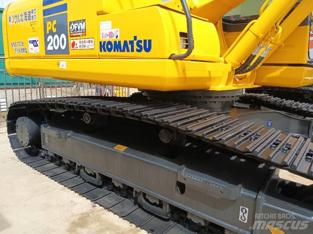 Komatsu PC 200 Bandgrävare