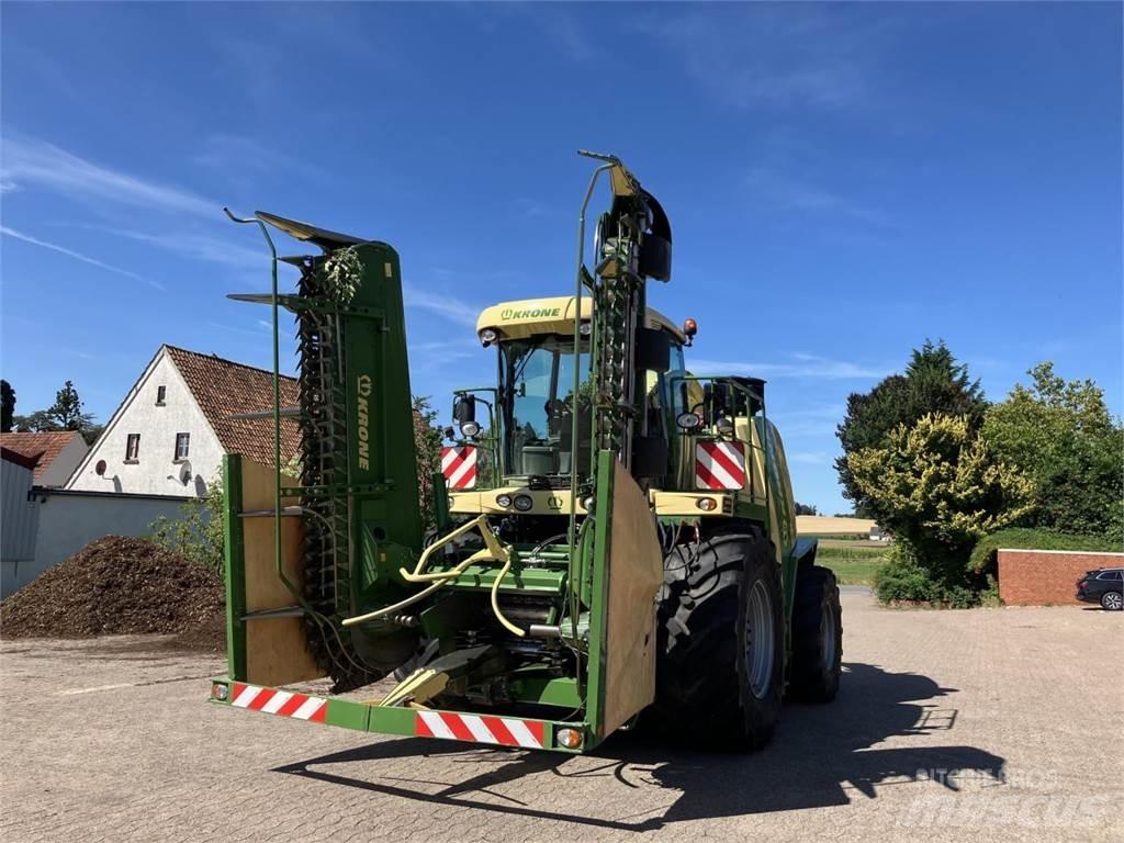 Krone BIG X 700 Självgående fälthackar