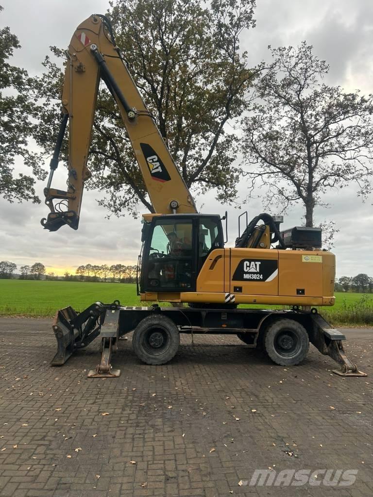 CAT MH 3024 Avfalls / industri hantering