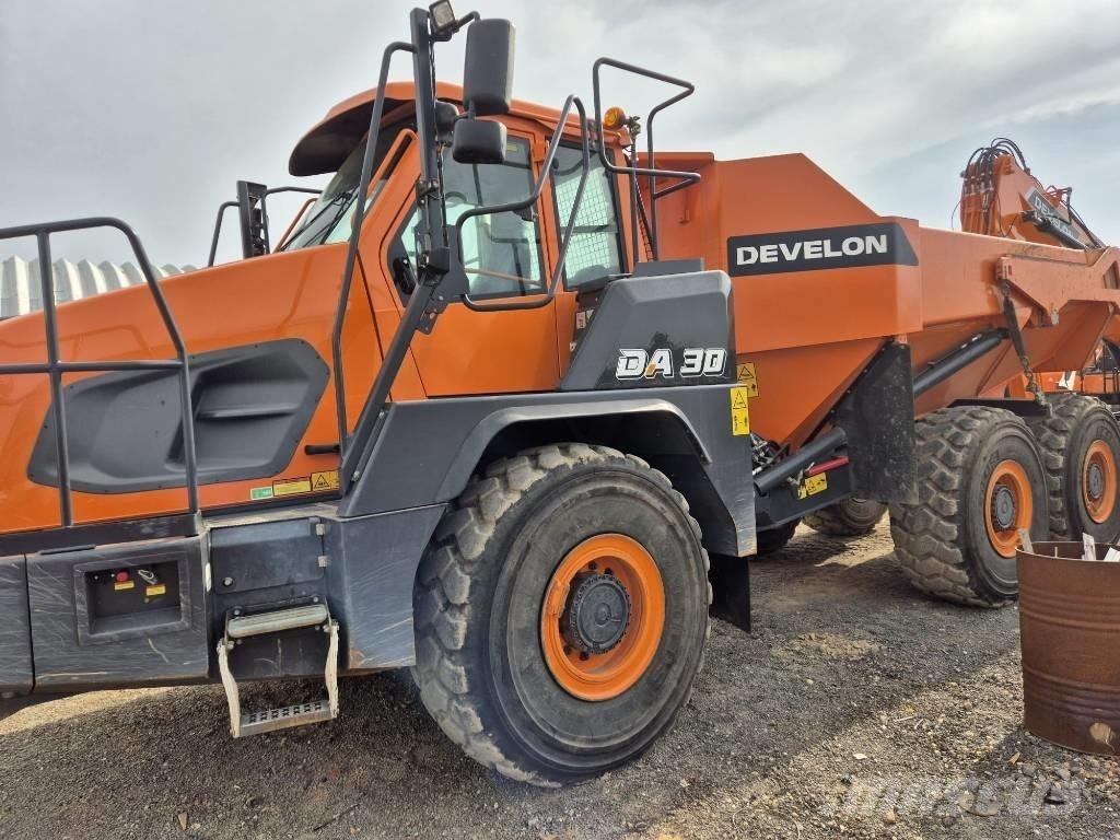 Develon DA 30 Midjestyrd dumper