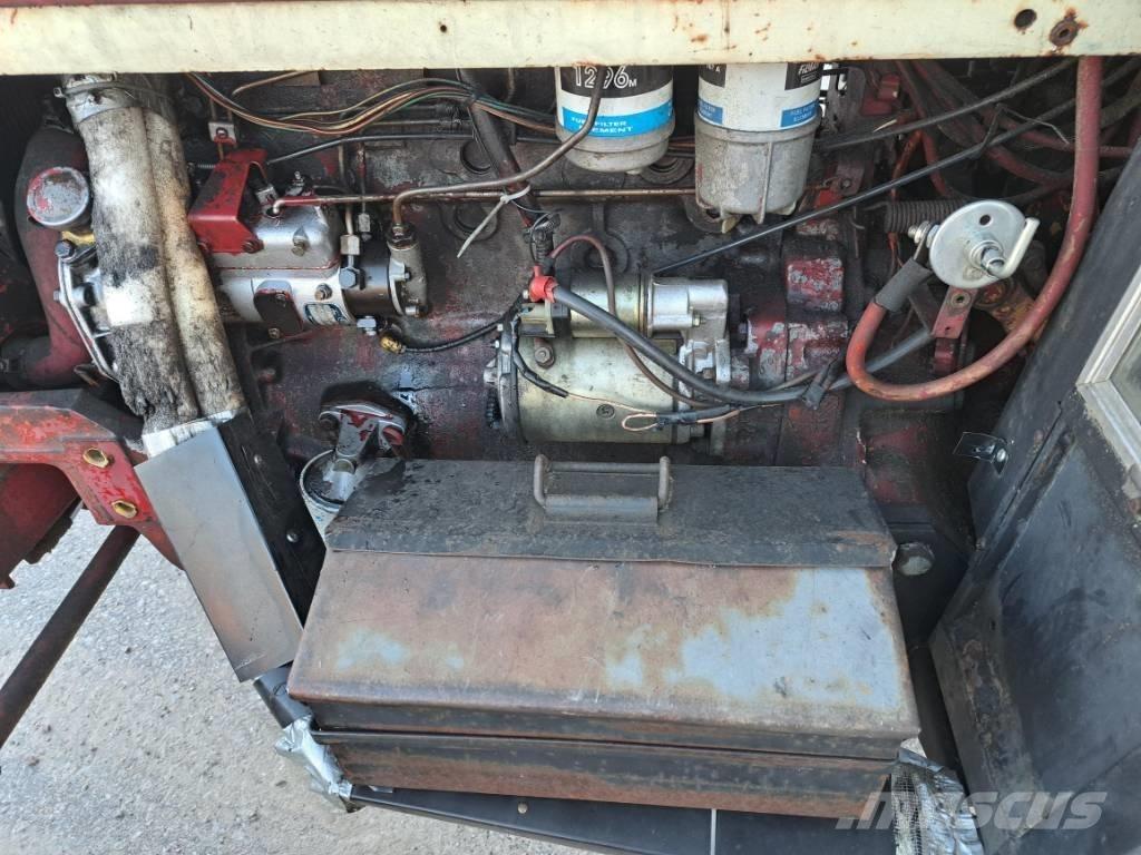 International 475 Traktorer