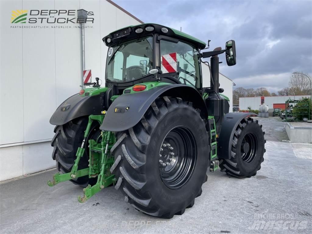 John Deere 6250R Traktorer