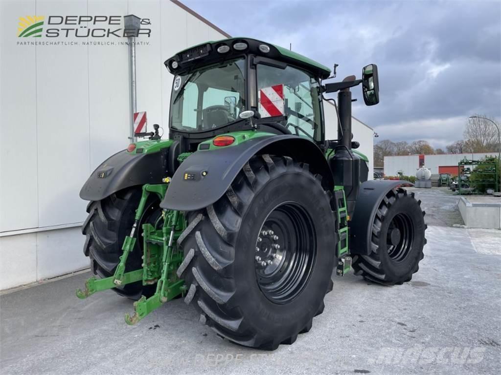 John Deere 6250R Traktorer