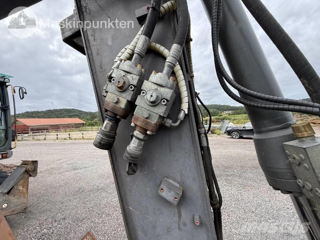 Volvo EW 140 C Hjulgrävare