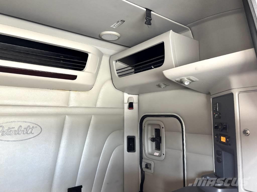 Peterbilt 567 Dragbilar