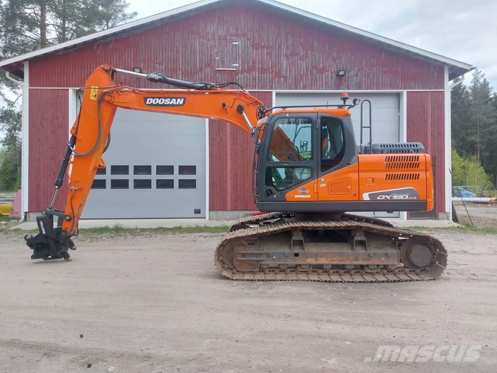 Doosan DX160LCH-5 Bandgrävare