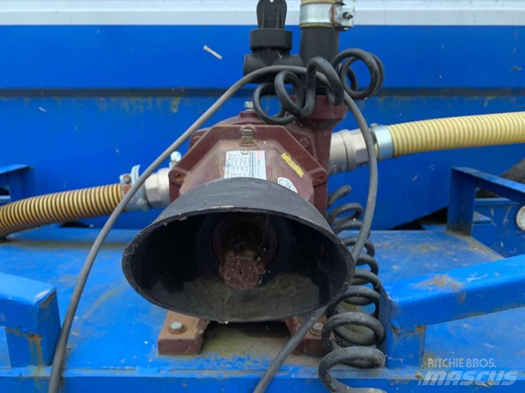  KuzeyAgro KA10TW Flytgödselspridare