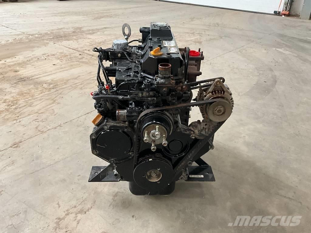 Yanmar 4TNV98 Motorer