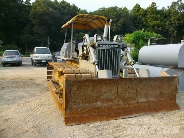 Komatsu D 40 P Bandschaktare