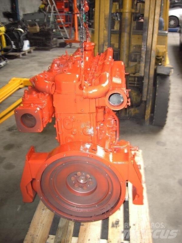 DAF 825 MARINE Motorer