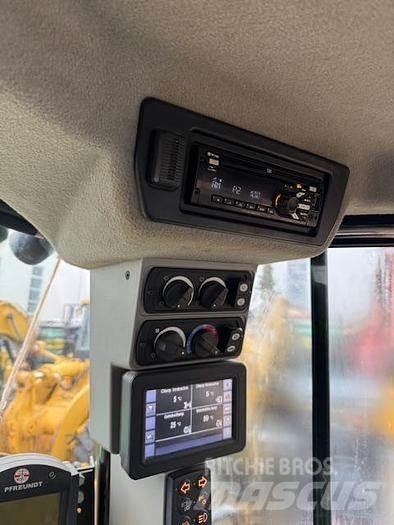CAT 966M Hjullastare
