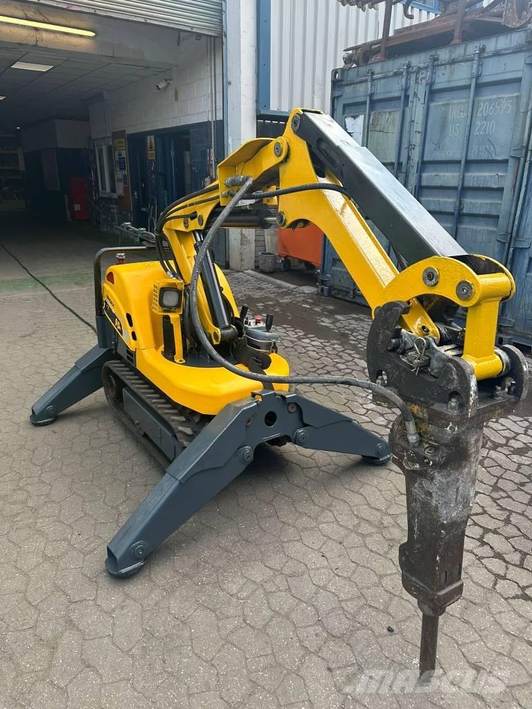 Brokk 90 Minigrävare < 7t