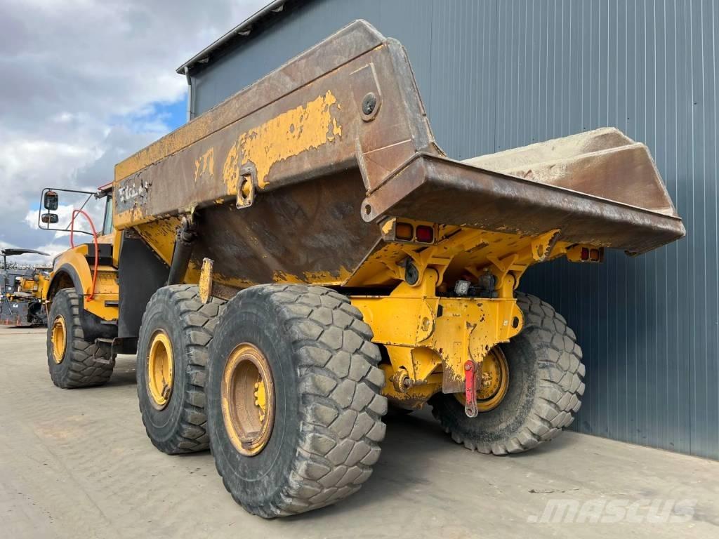 Volvo A35G Midjestyrd dumper