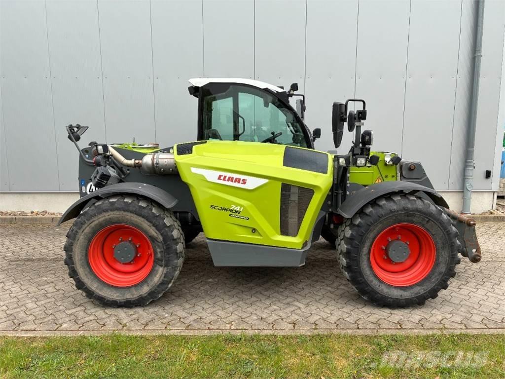 CLAAS Scorpion 741 Teleskoplastare