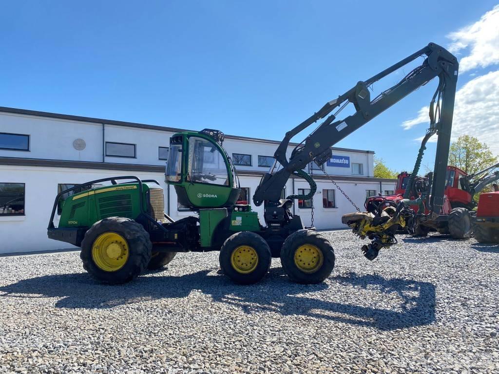 John Deere 1170 E Skördare