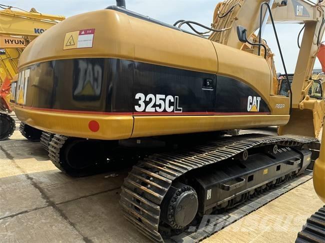 CAT 325 CL Bandgrävare