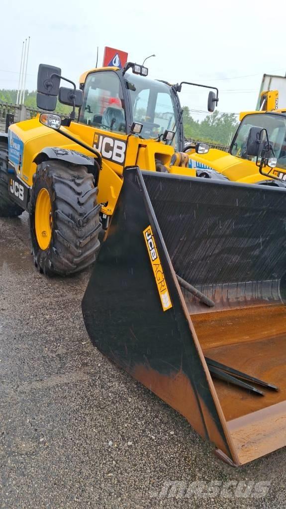 JCB 542-70 Agri Teleskoplastare