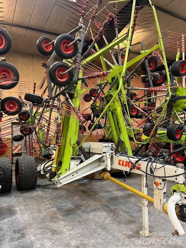 CLAAS LINER 3500 HHV Vändare och luftare