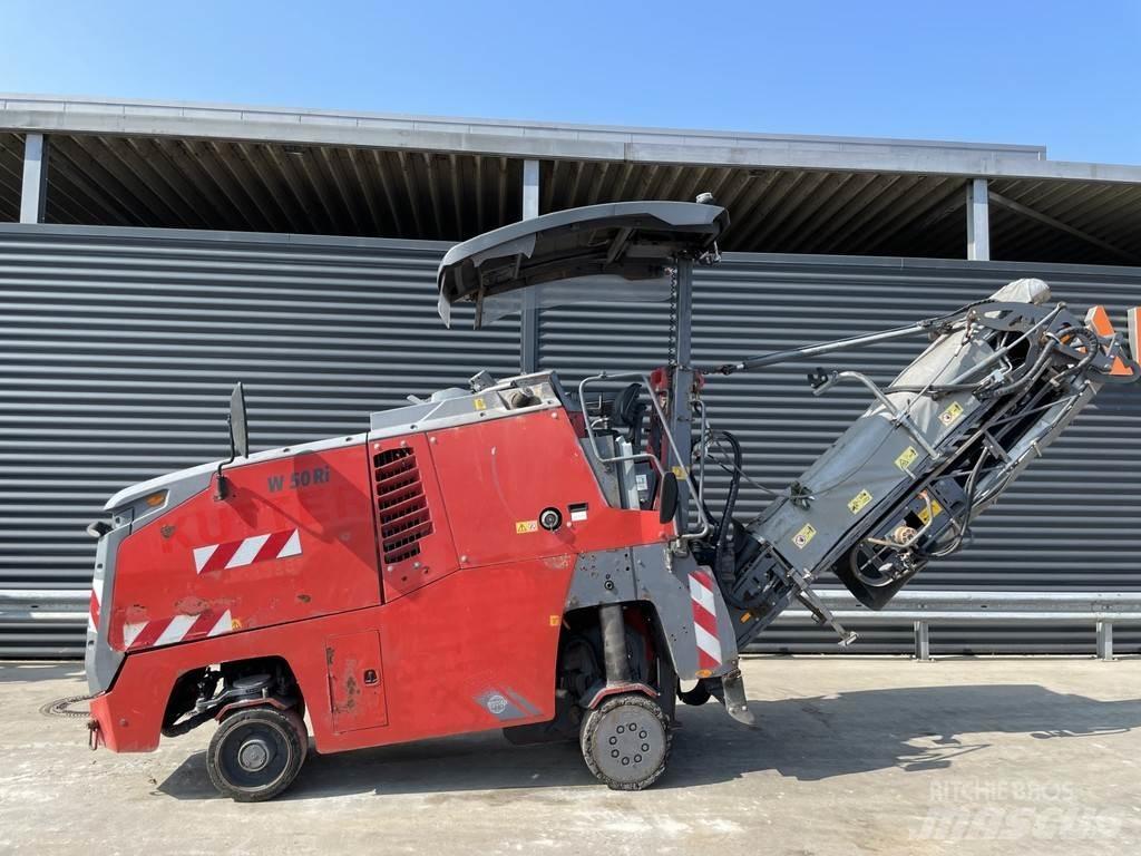 Wirtgen W 50 RI Asfaltskallfräsmaskiner