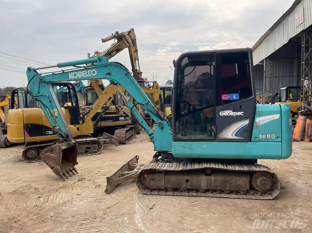 Kobelco SK 60-8 Bandgrävare