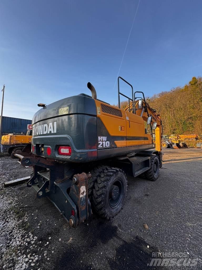Hyundai HW 210 Hjulgrävare