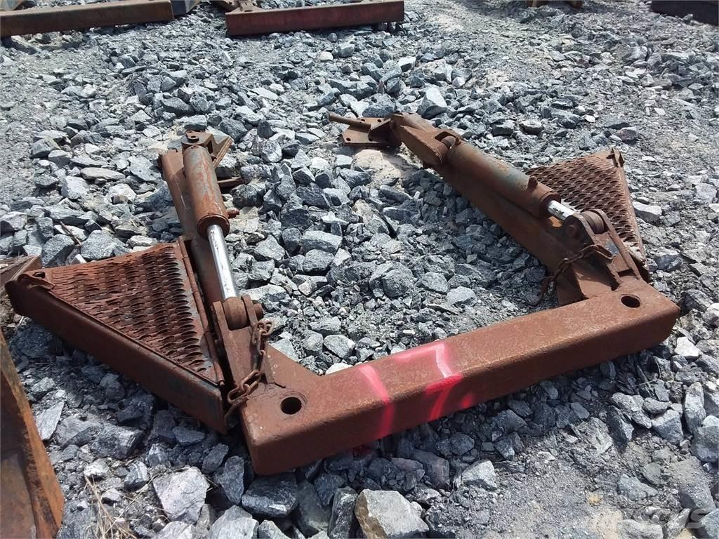  Schaktblad Fäste Redskap till skogsmaskiner