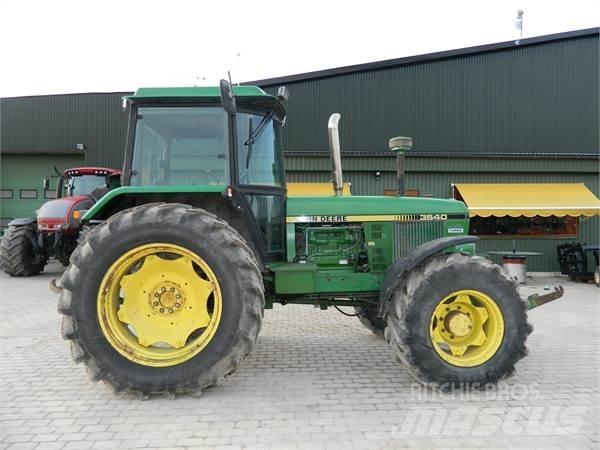 John Deere 3640 Traktorer